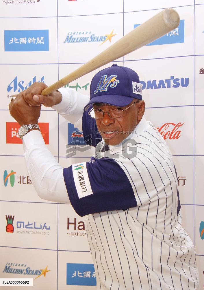 Franco returns to Japan as player-manager for independent league club