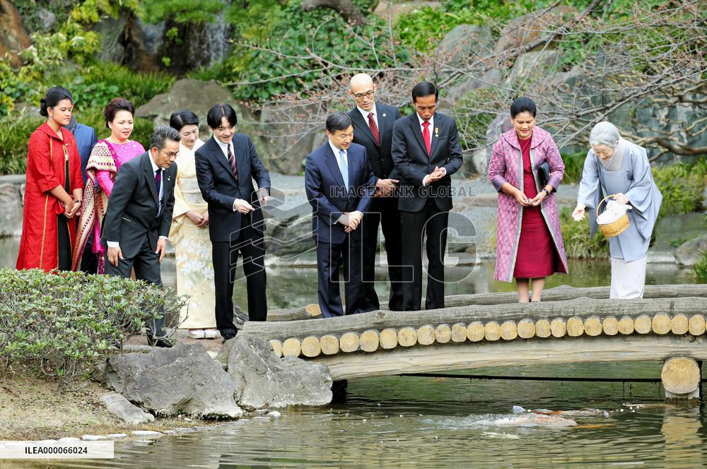 Jokowi meets with Japan's imperial family