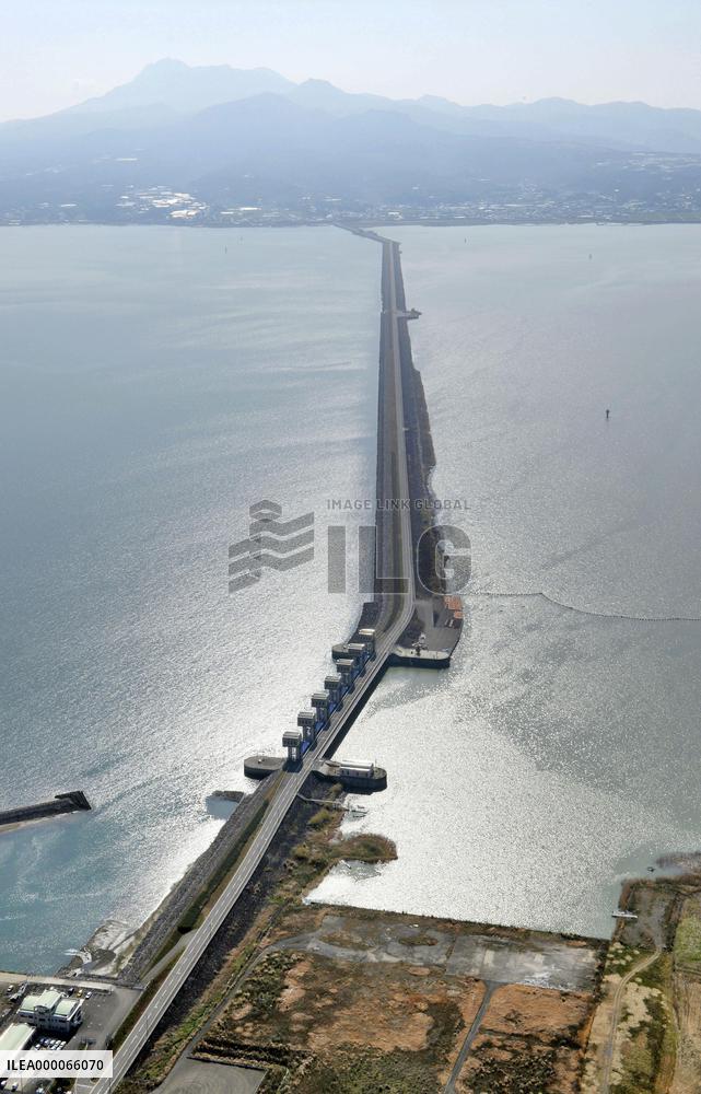 Court doubles penalty to state for refusing to open Isahaya Bay dike