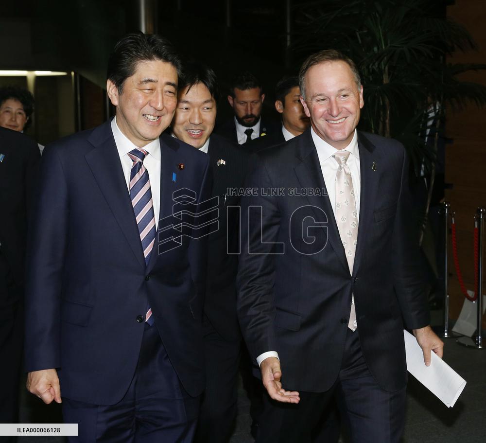 Japan, N.Z. leaders hold talks