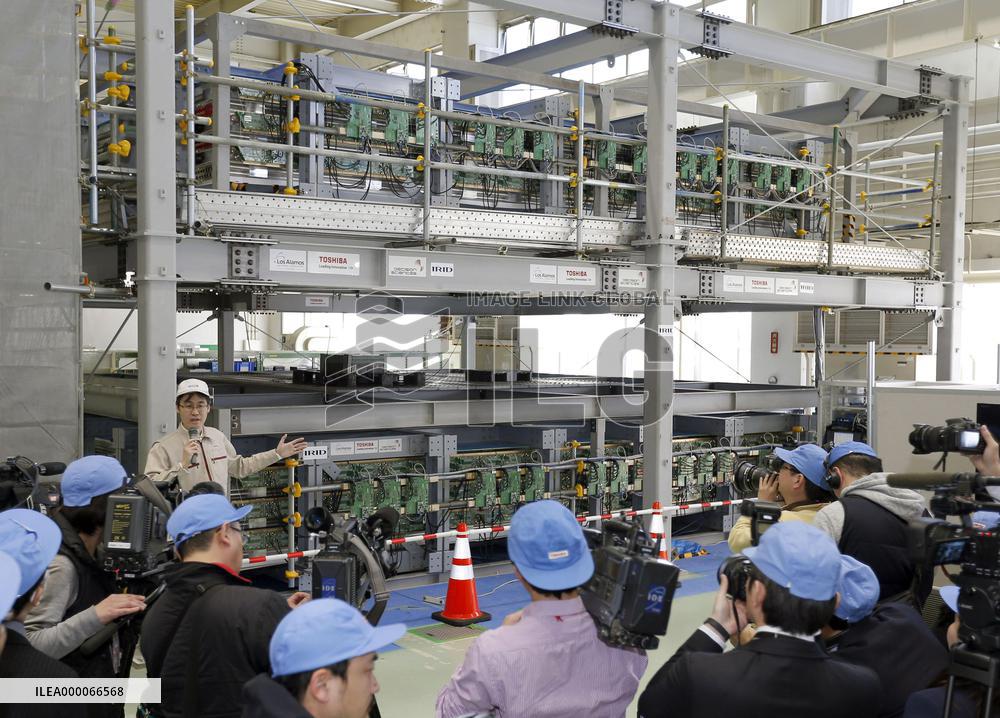 Muon-based technology to image nuclear fuel debris