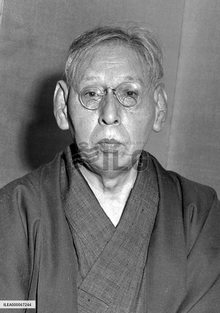 Diaries written by writer Haruo Sato in middle school days discovered