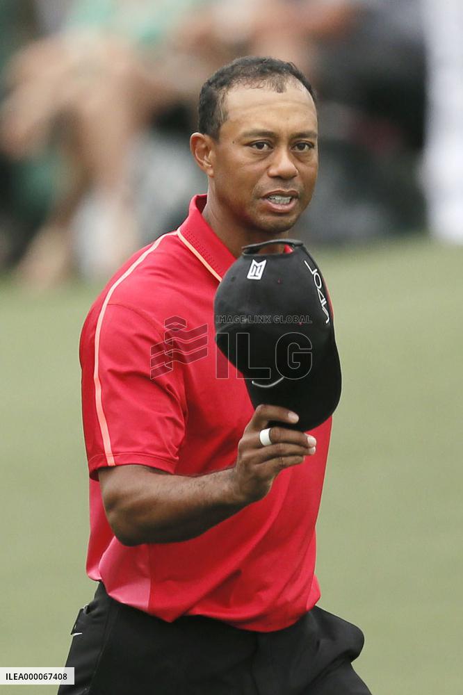 Woods finishes 17th in Masters Golf Tournament