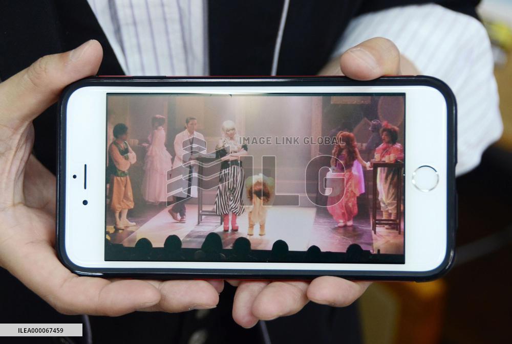 Theatrical plays available on smartphones via TheaterLive4u