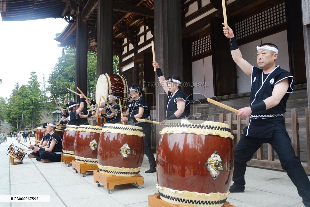 Drum performance of Minamisanriku dedicated to Mt. Koya