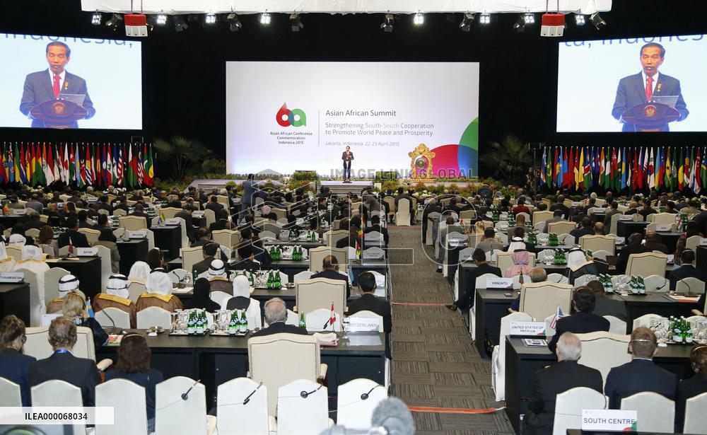 Asian, African leaders start summit in Indonesia