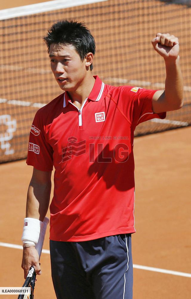 Nishikori advances to Barcelona quarterfinals