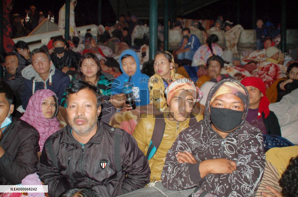 Aftershocks continue in Nepal