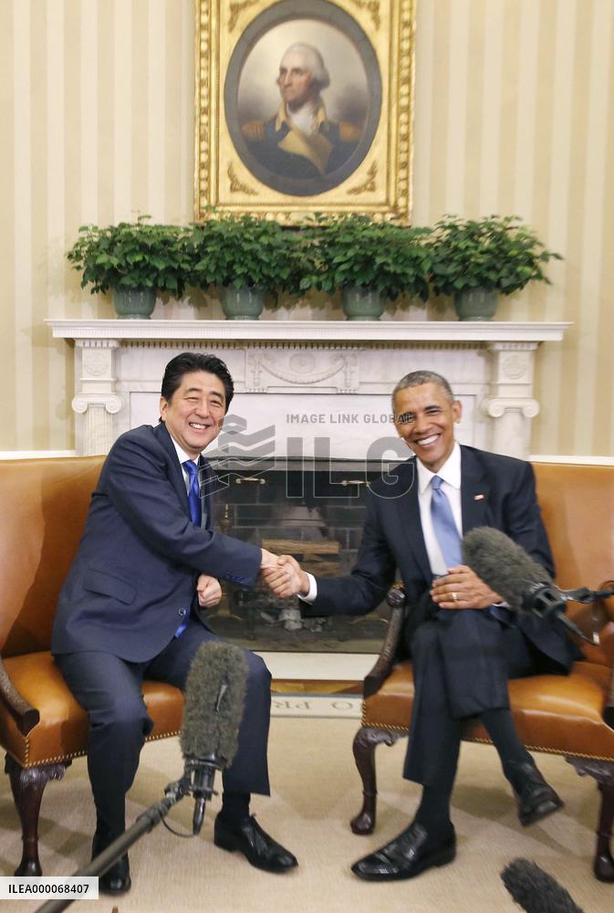 Abe, Obama hold summit talks