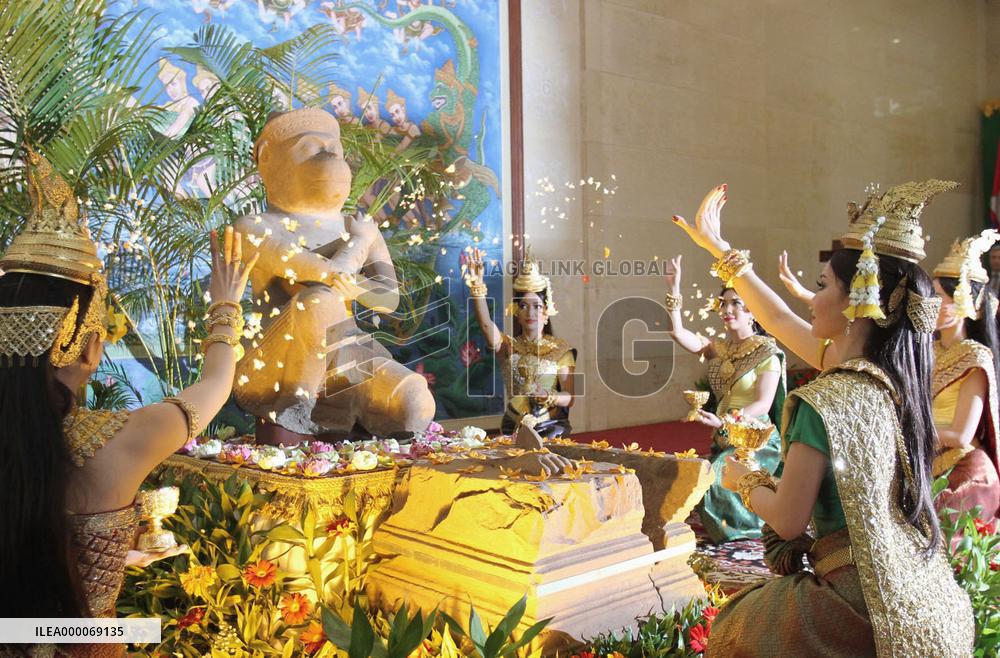 Hanuman statue returned to Cambodia