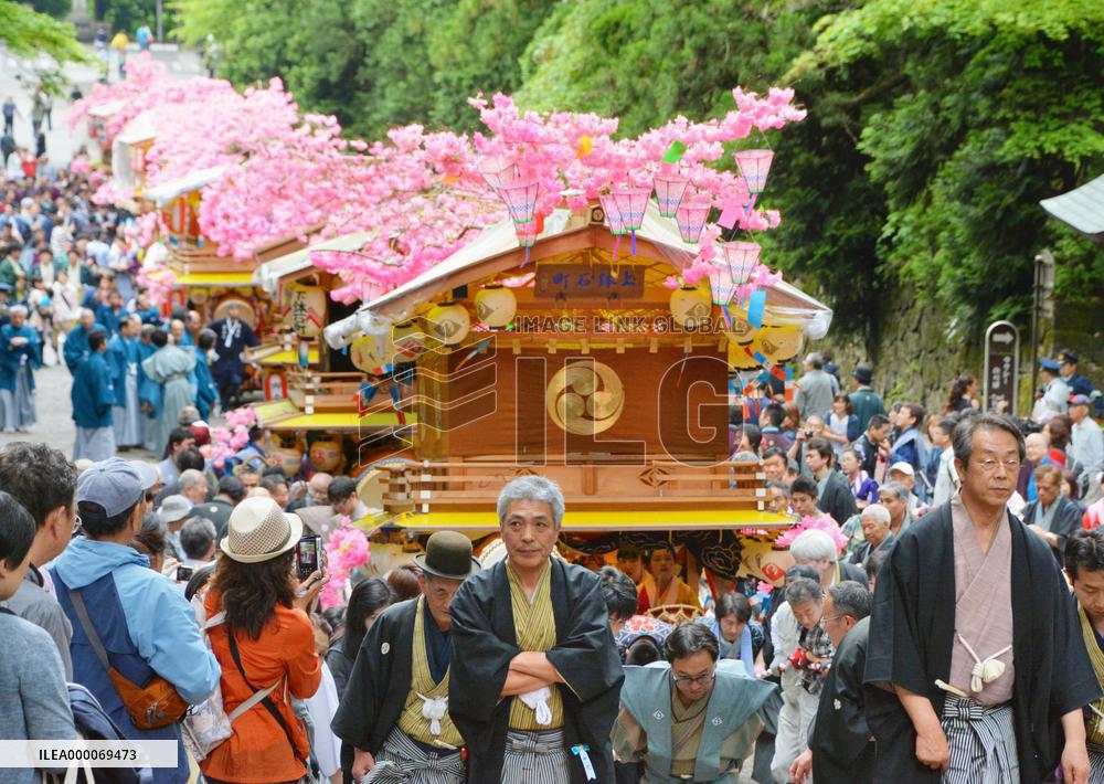 Floats carried at Nikko shrine