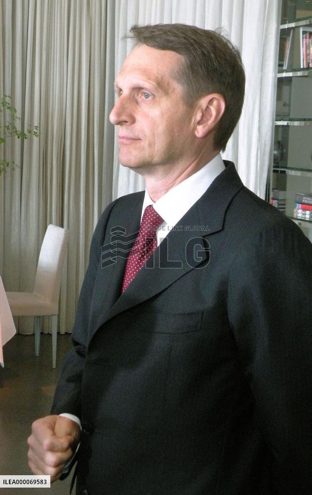 Putin aide brings message for Abe