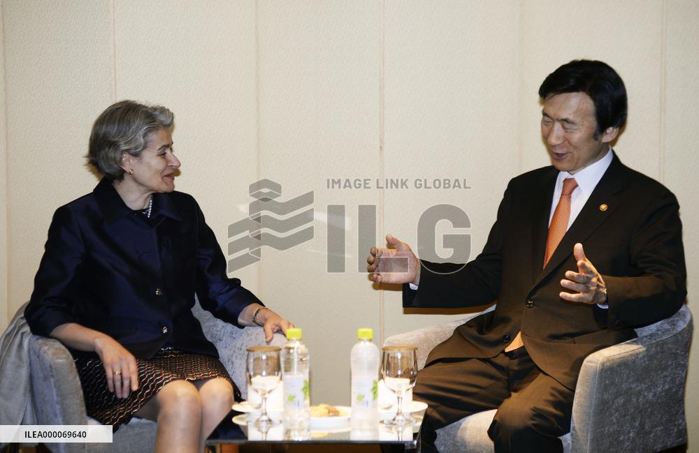 S. Korean Foreign Minister Yun meets UNESCO chief