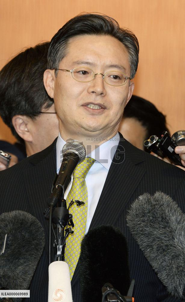 S. Korea, U.S., Japan agree to ramp up pressure on N. Korea