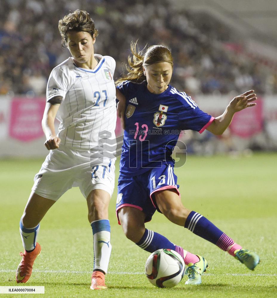 Japan women play Italy in soccer friendly