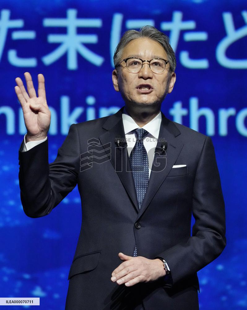Honda to stop selling new gasoline-only cars by 2040