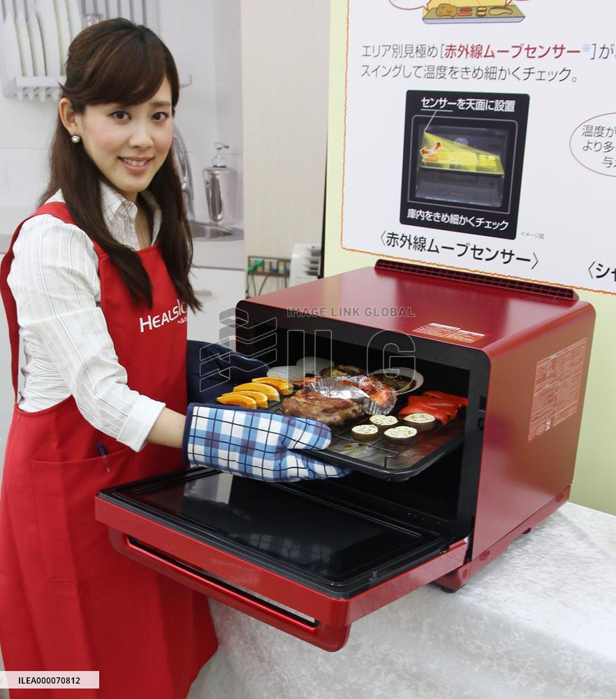 Sharp unveils latest microwave oven