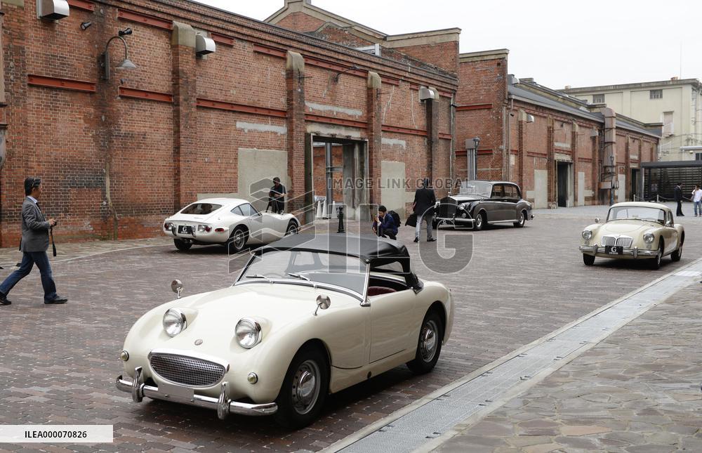 Osaka classic car museum opened to media