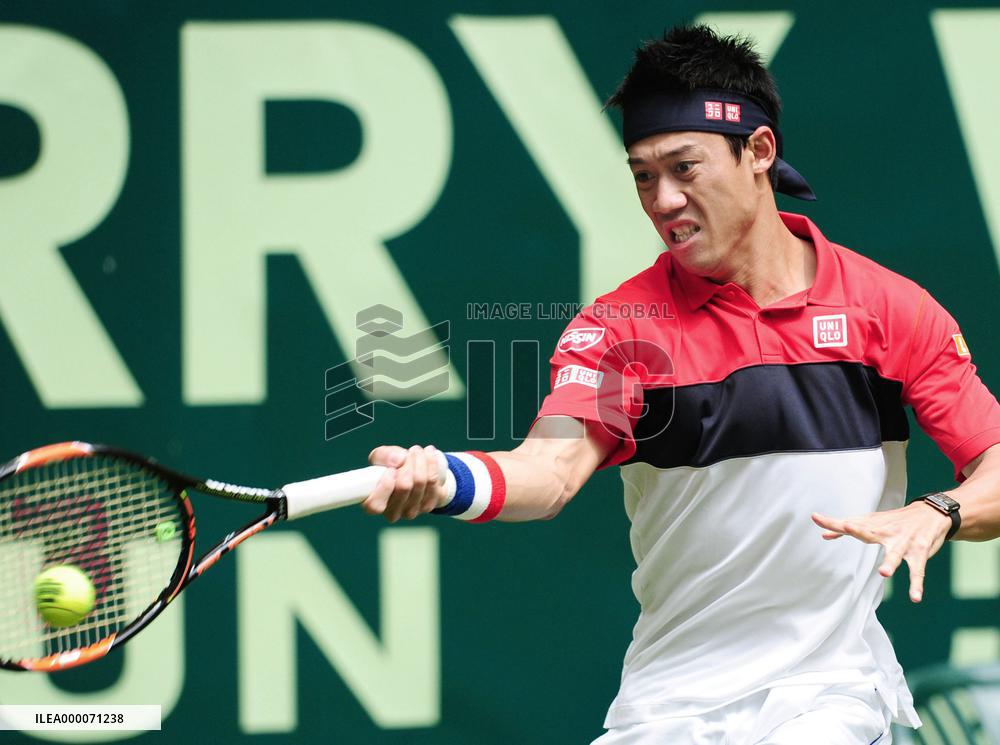 Nishikori advances to 2nd round of Gerry Weber Open