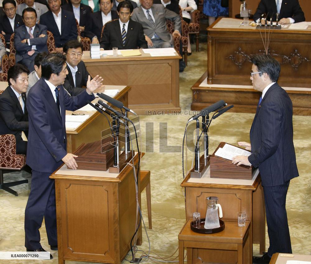 PM Abe, DPJ's Okada face off