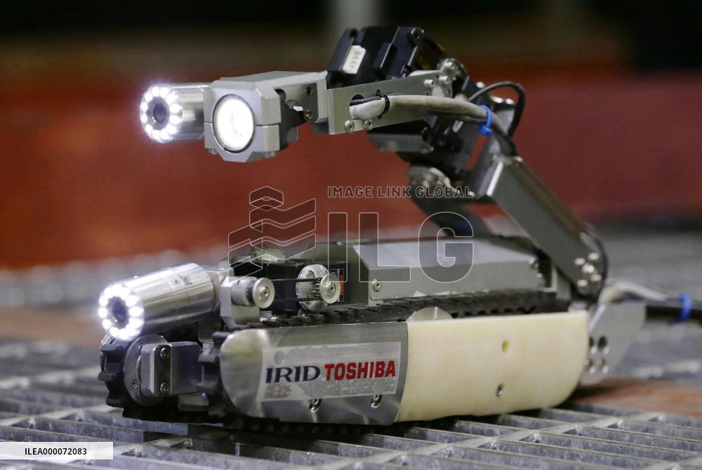 Scorpion-shaped robot to inspect inside of Fukushima reactor