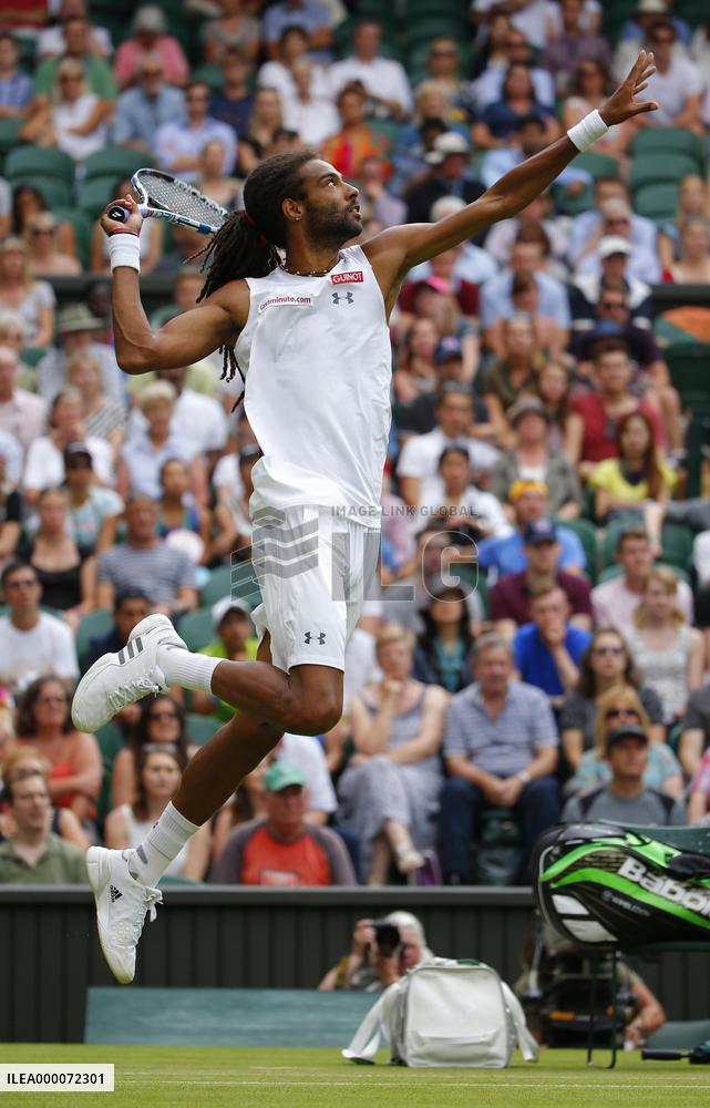 Nadal defeated in Wimbledon 2nd round