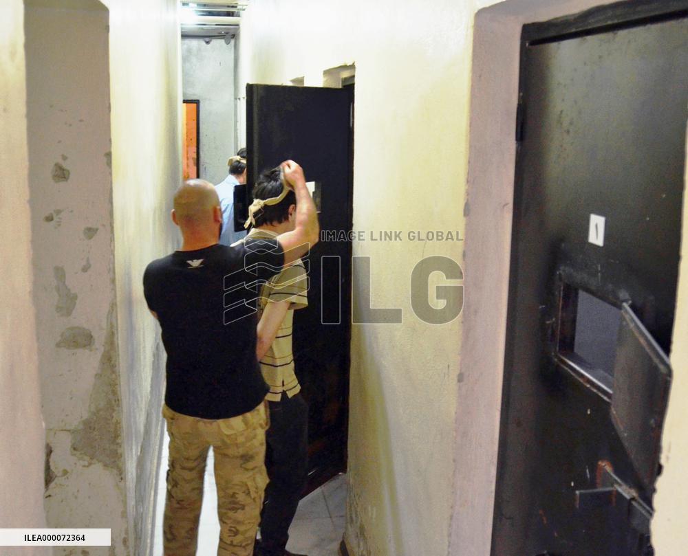 Ex-Islamic State member enters cell in Damascus