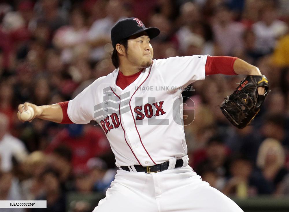 Tazawa perfect in relief for Red Sox