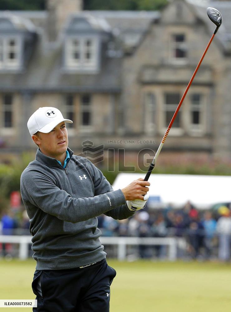 Spieth is a shot behind leading trio in British Open