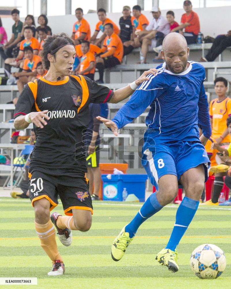 Ex-J-Leaguer plays in Cambodia