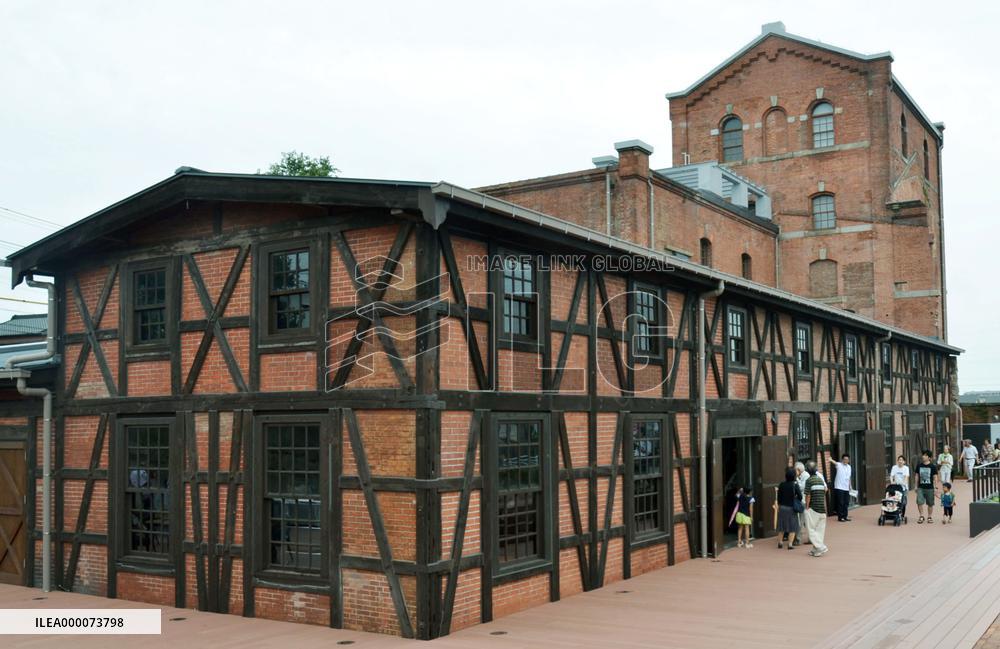 1898 red brick building in Aichi Pref. renovated