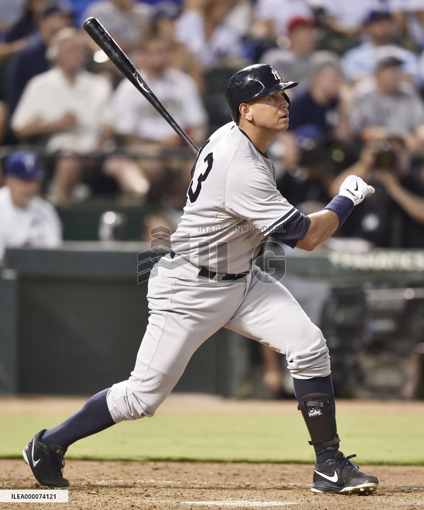 A-Rod homers on 40th birthday