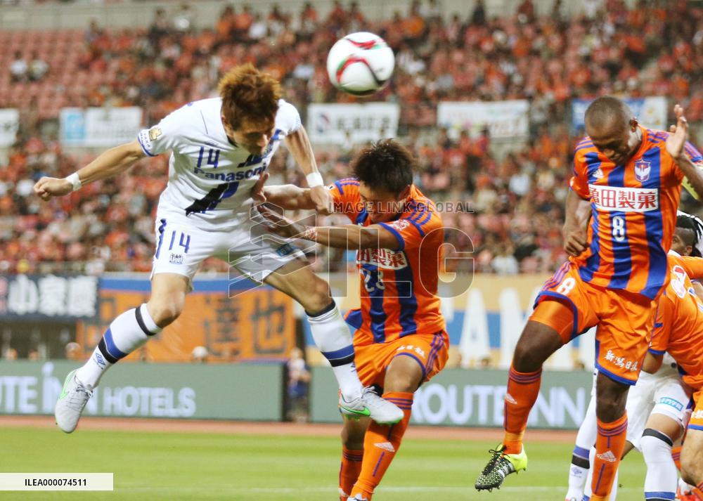 Gamba, Albirex play to 2-2 draw in J-League match