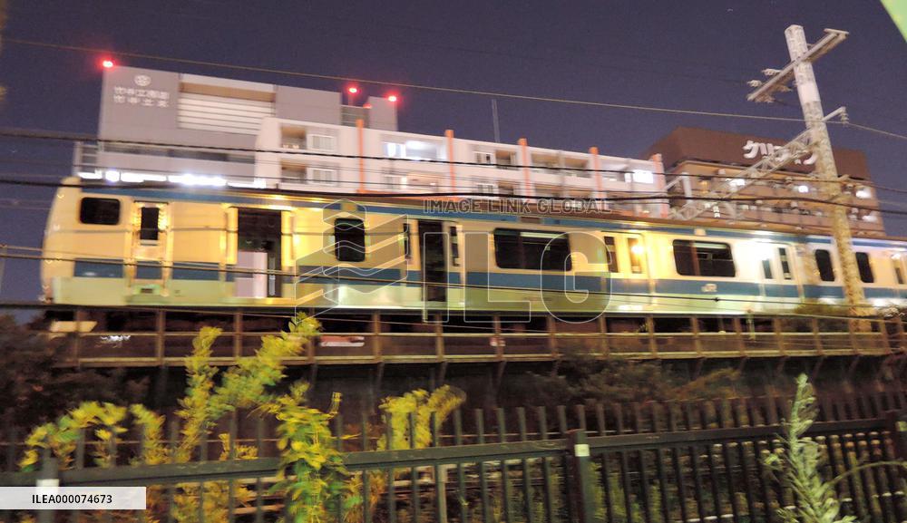 Halted trains trouble commuters, fireworks viewers in Yokohama, Tokyo