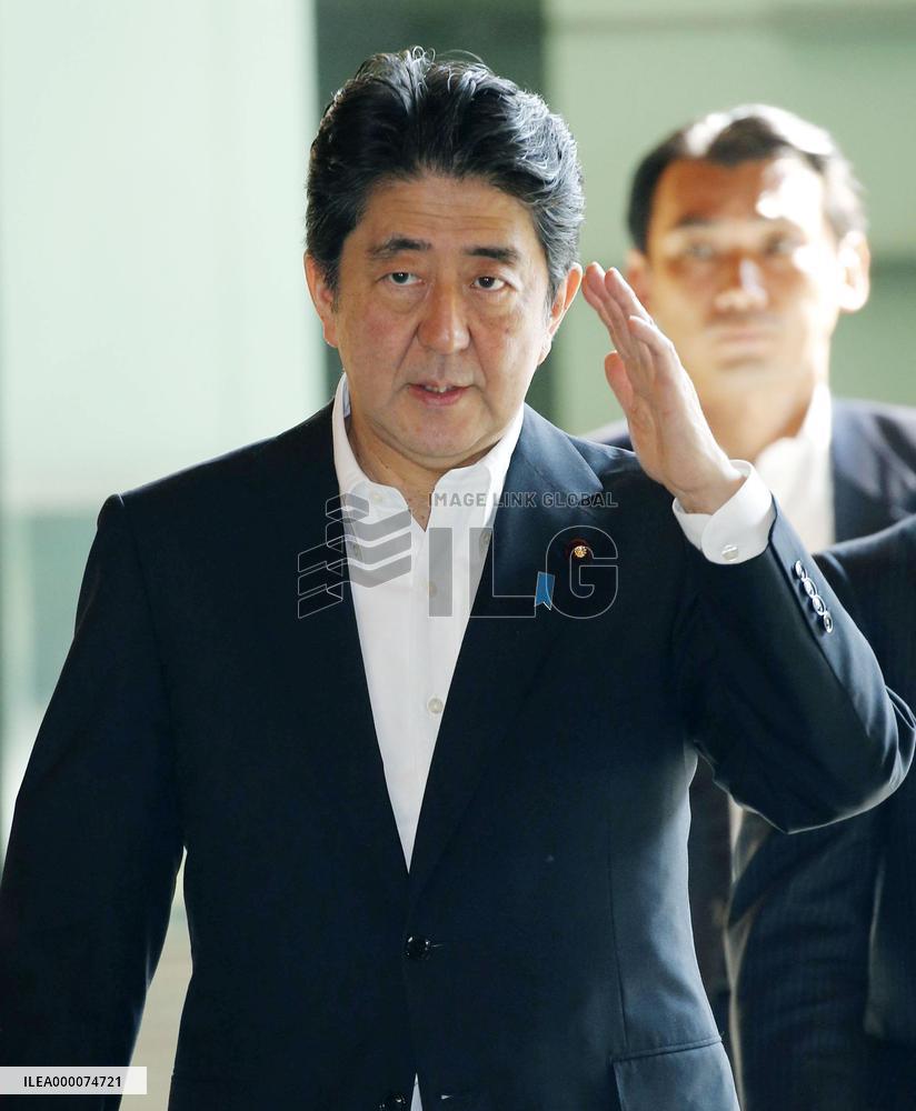 Abe seeks explanation over alleged U.S. spying in talks with Biden