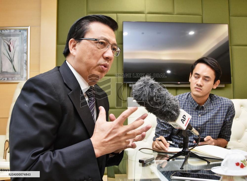 Malaysian PM Najib says debris confirmed to be from missing plane