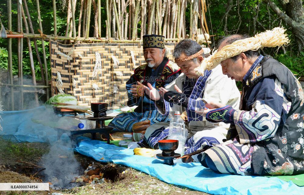 Ainu people in Hokkaido commemorate ancestors