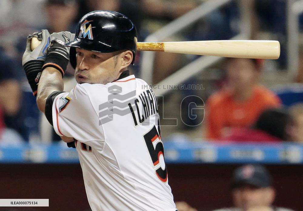 Tazawa blows save vs Marlins in place of Uehara