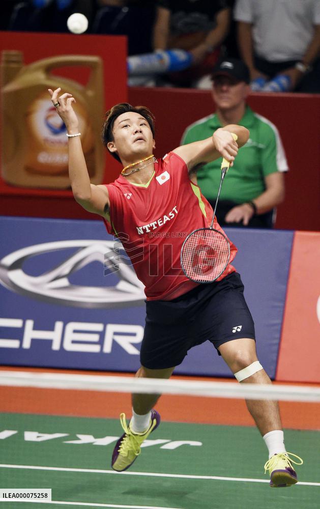 Momota becomes 1st Japanese man to medal at badminton worlds