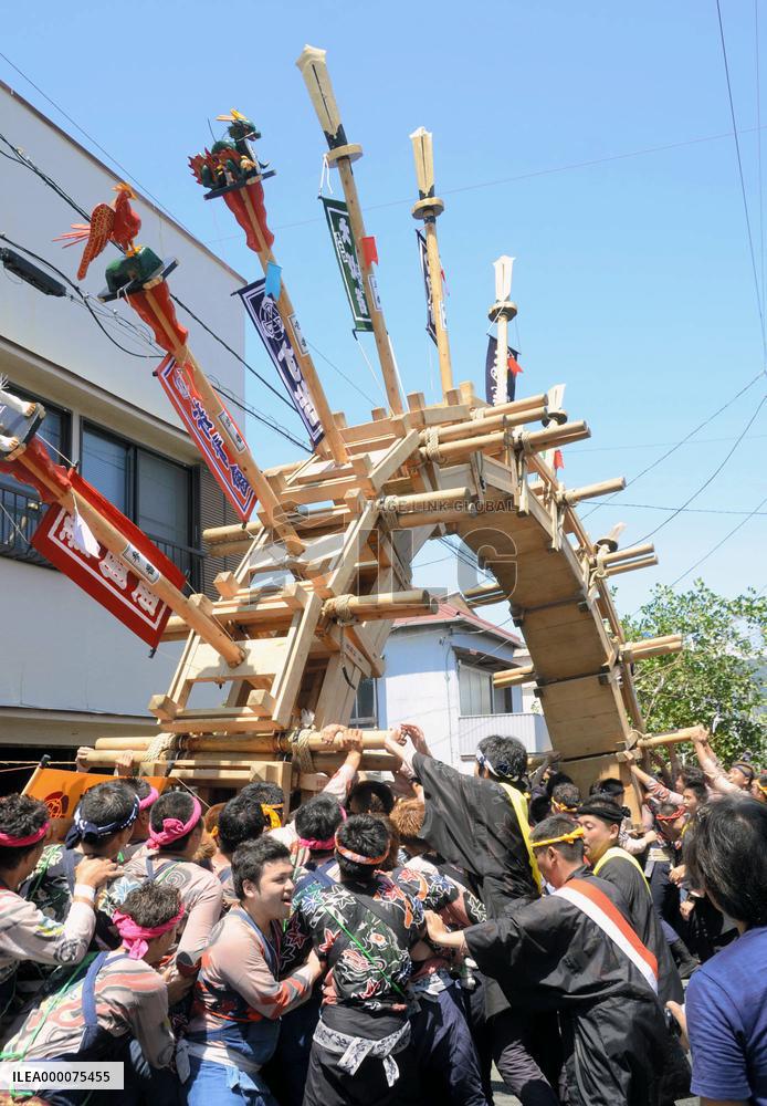 Drum festival begins in Shimoda, Shizuoka Pref.
