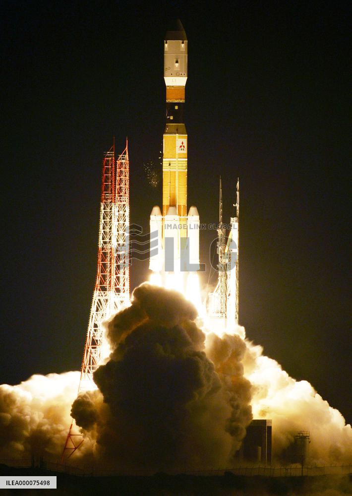 Japan launches cargo transporter Konotori 5