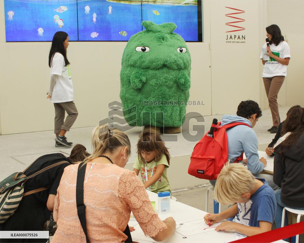 High-tech coloring event at Milan expo's Japan Pavilion