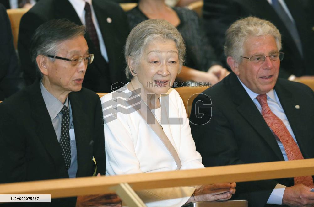 Empress Michiko attends Tokyo concert by Fukushima youth orchestra