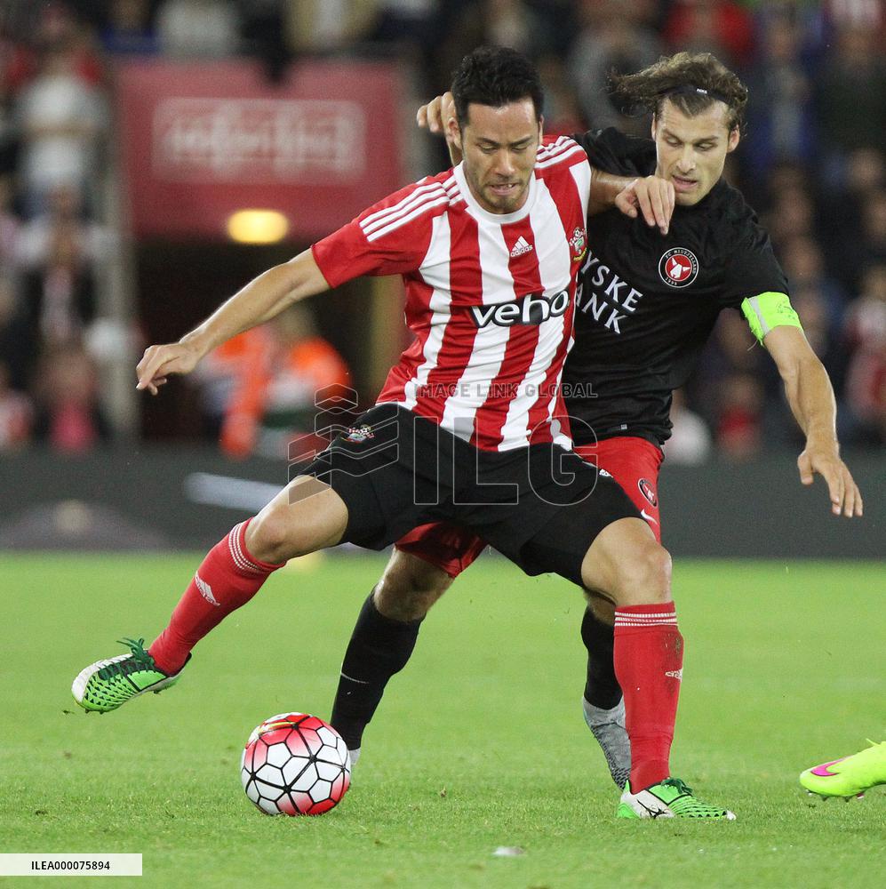 Southampton defender Yoshida in Europa League play-off