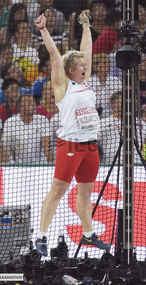 Anita Wlodarczyk wins women's hammer throw at world championships