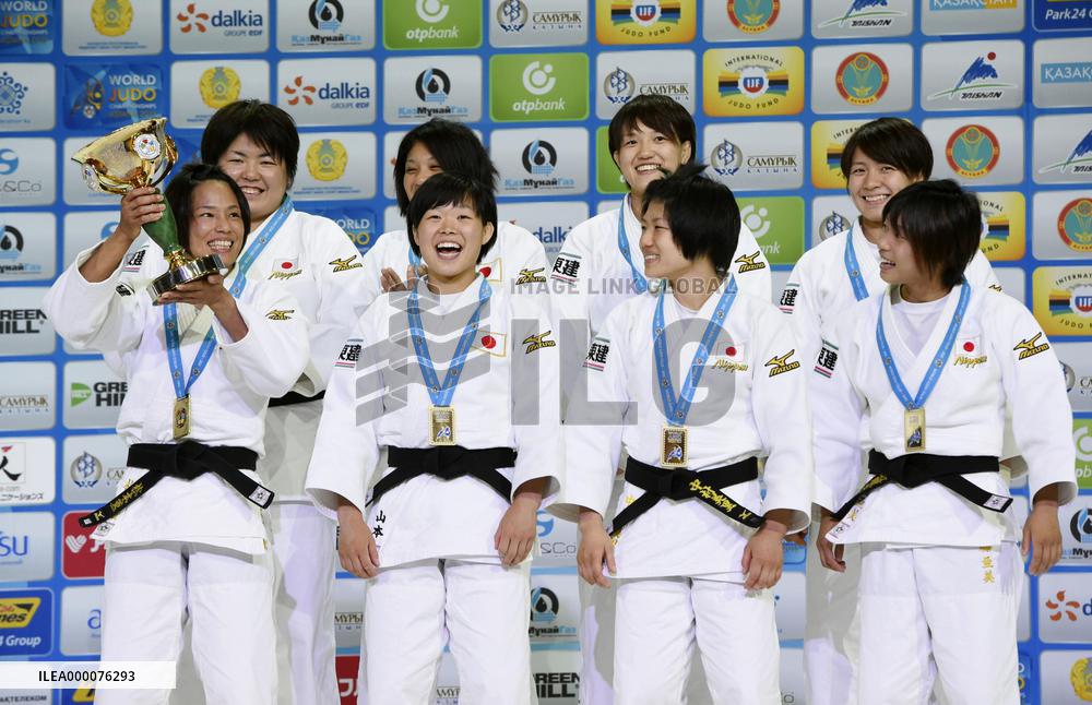 Japan wins gold in World Judo Championships team competition