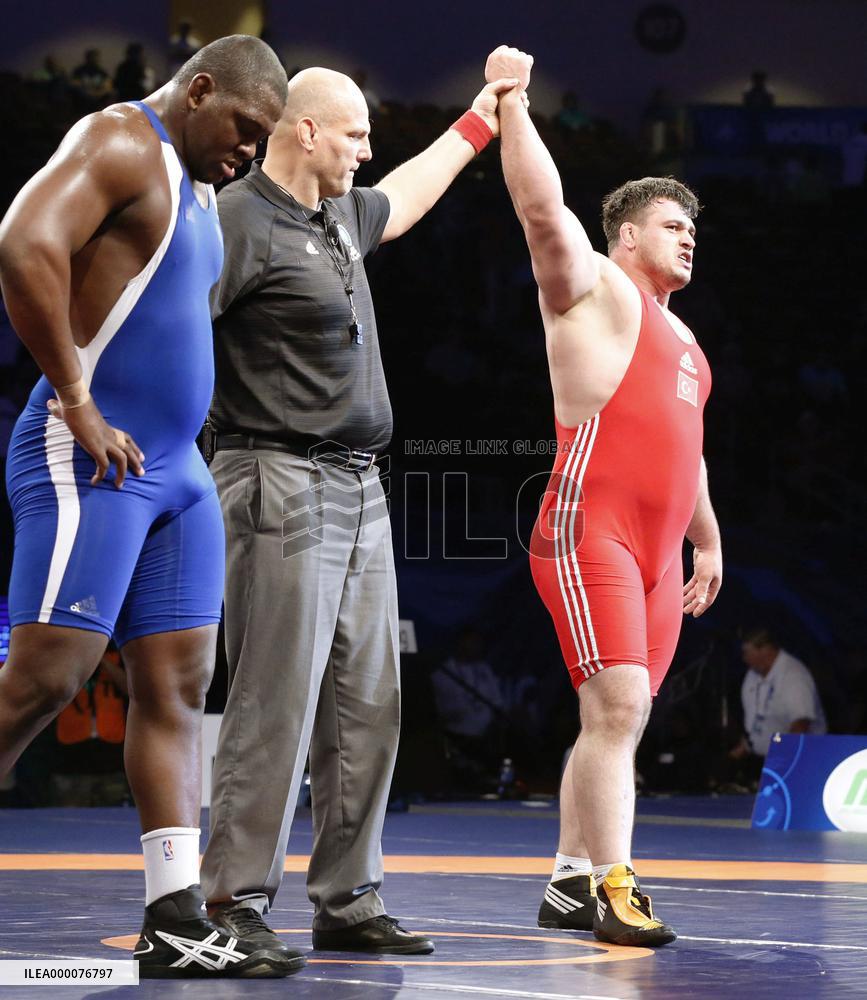 Turkey's Kayaalp wins 130 kg at world championships