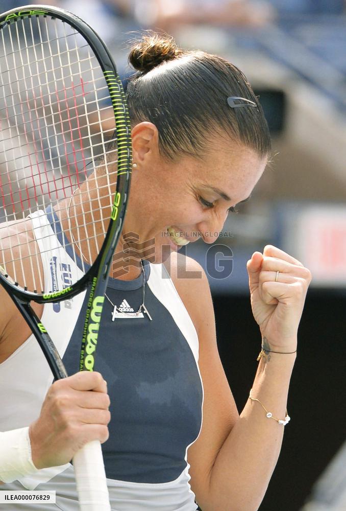 Pennetta beats Kvitova to reach U.S. Open semifinal