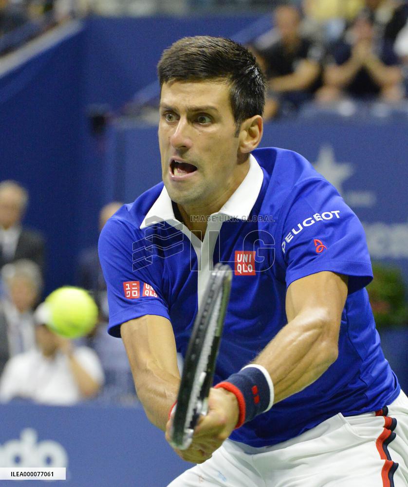 Djokovic downs Federer in U.S. Open final