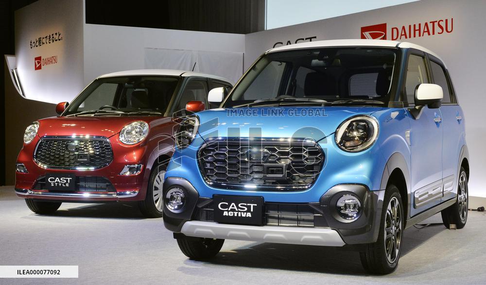 Daihatsu launches Cast minivehicles